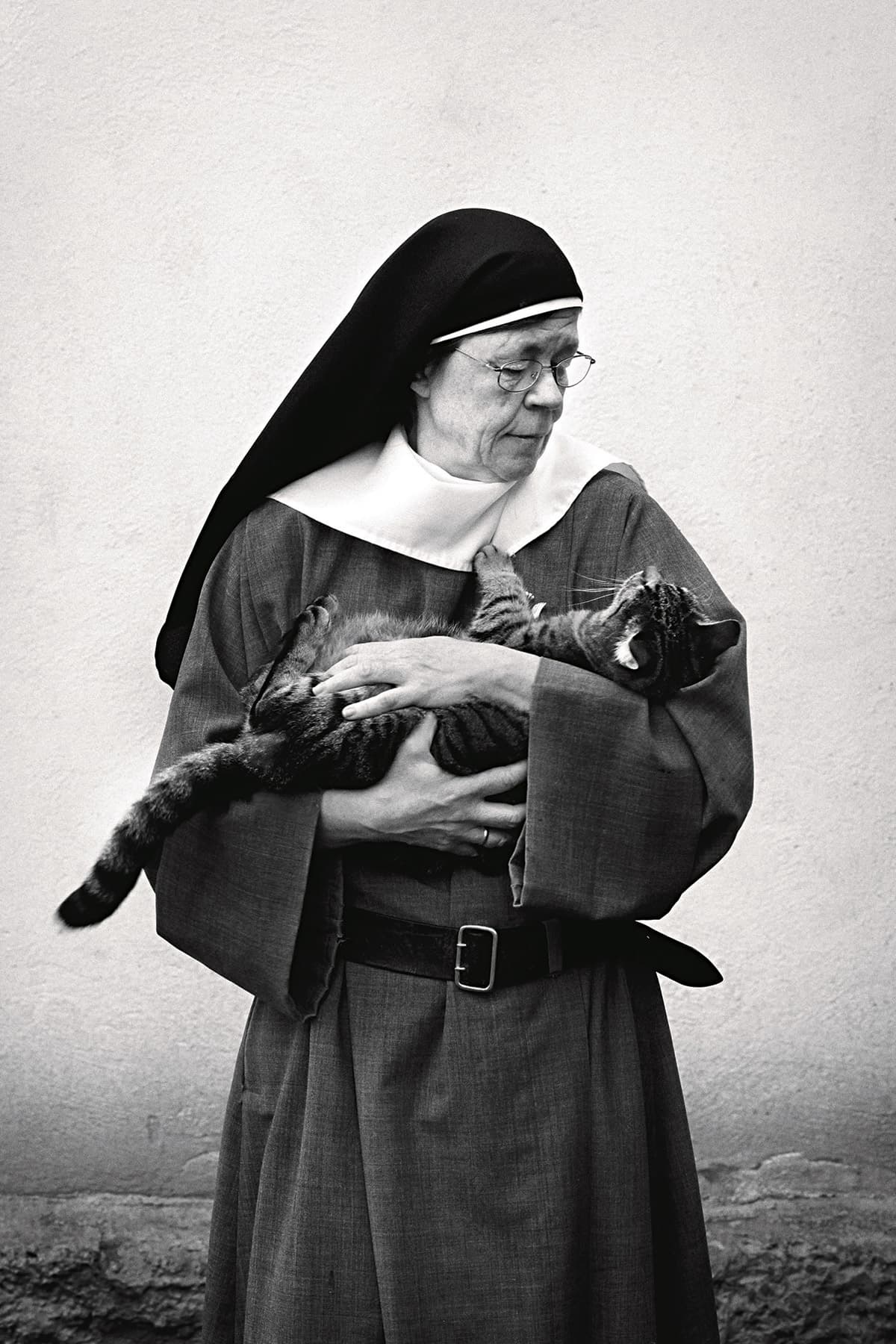 Syster Karin, Knivsta Född: 1958. Yrke: Nunna. Brinner för: Flyktingbarn.