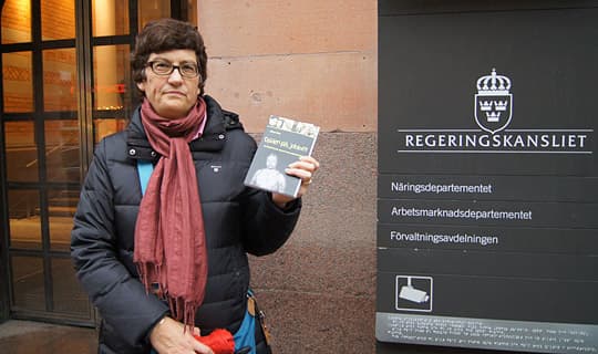 "Företrädaren (Hillevi Engström) sa att arbetsmiljöfrågorna var viktiga, och nu har Svantesson alla möjligheter att visa det", säger Helle Klein. Foto: PETER FRÖVÉN