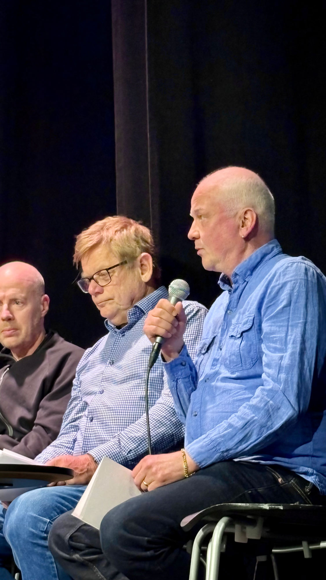 Dagens Arbetes reporter Andreas Rocksén slängde med jämna mellanrum in brandfacklor i debatten. Foto: Robin Folkö