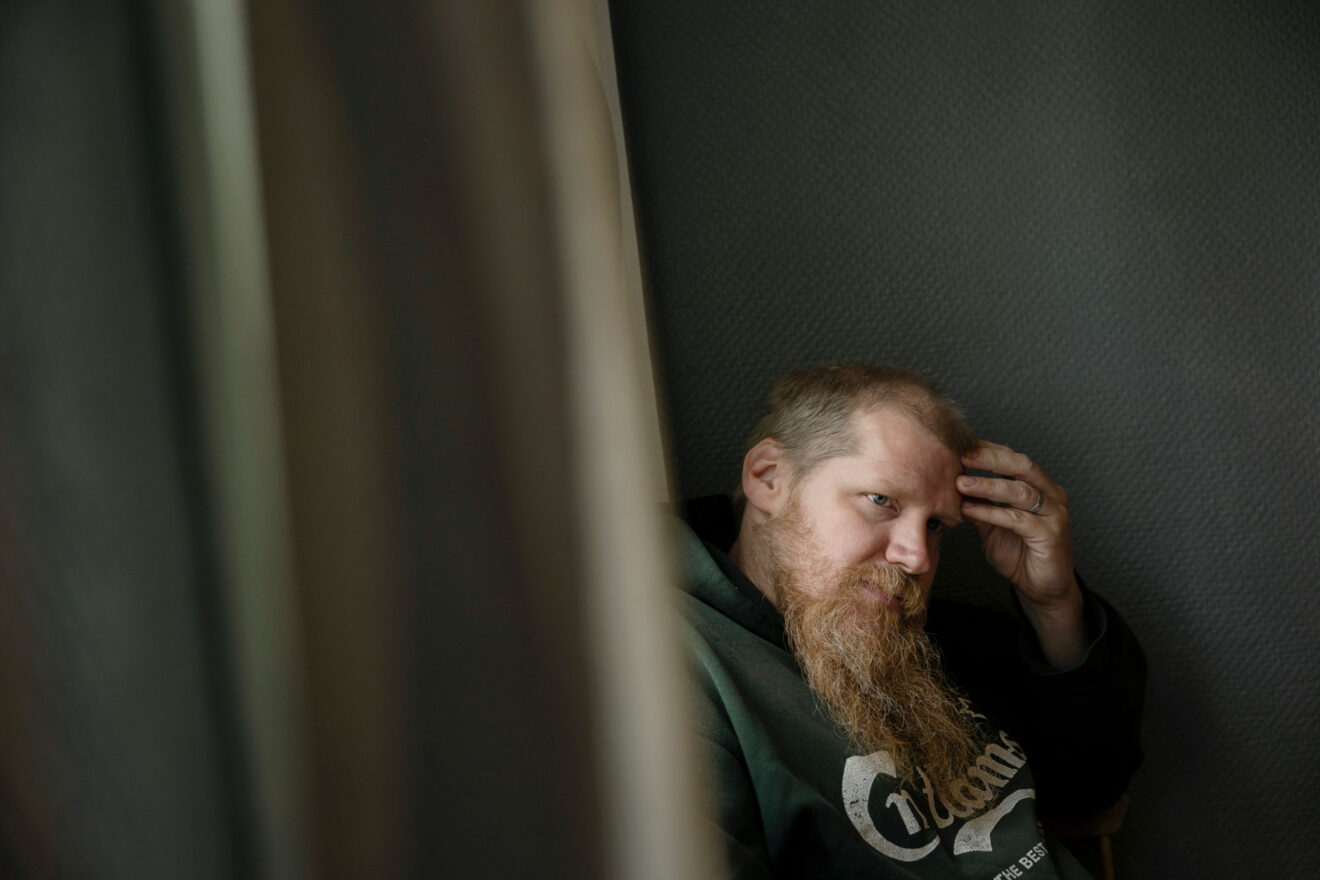 ”Det är svårt att förstå varför en fabrik som har hela tillverkningskedjan från plåt in i ena änden till färdiga lyftar i den andra inte får fortsätta,” säger Andreas Lind. Foto: Mats Andersson