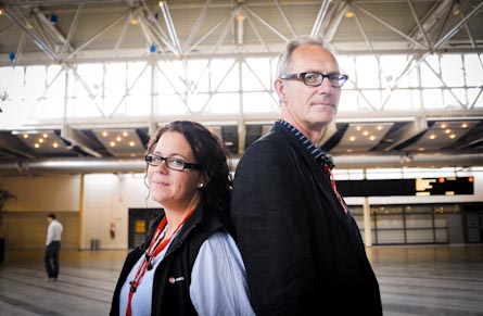 Anna Björklund tyckte som de flesta på kongressen att samarbetet med S ska vara starkt. Jan-Olov Carlsson var mer skeptisk. Foto: VERONIKA LJUNG-NIELSEN