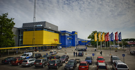 På olika håll i världen vittnar fackförbund och anställda om att Ikea inte lever upp till bilden av ett socialt ansvarstagande företag. Foto: MAGNUS HJALMARSON NEIDEMAN